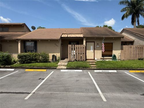 2031 Sw 81st Way, Davie, FL, 33324-5406 | Card Image