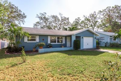 12693 135 Th Street, House other with 3 bedrooms, 2 bathrooms and null parking in Largo FL | Image 3