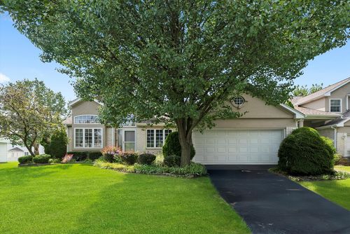 662 Aspen Dr, Romeoville, IL, 60446-3982 | Card Image