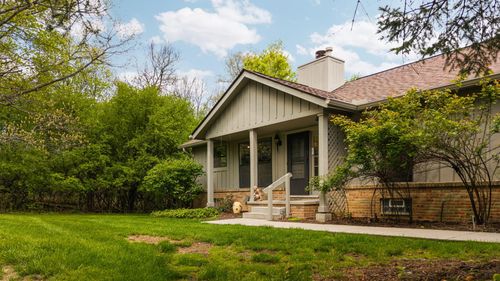 2224 Rivenoak Ct, Ann Arbor, MI, 48103-2375 | Card Image