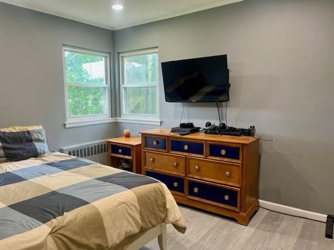 3 Bentley Rd, House other with 3 bedrooms, 2 bathrooms and null parking in Plainview NY | Image 4