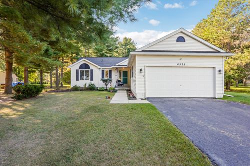 4535 Leeward Dr, Pleasant Lake, MI, 49272-9783 | Card Image