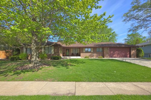 204 Carriage Dr, Morris, IL, 60450-1006 | Card Image