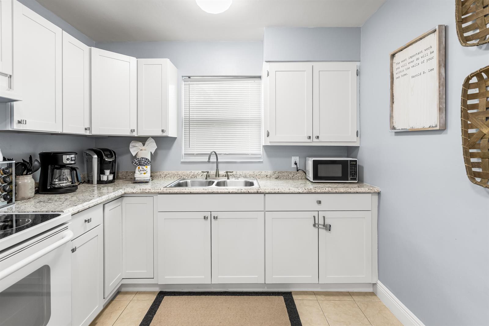Residential Lease in Naples 4