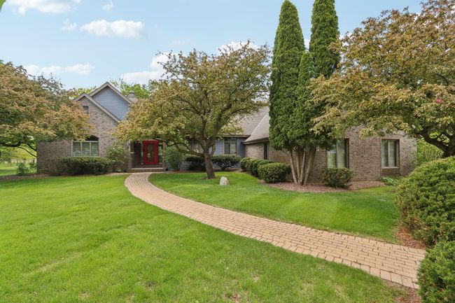 3134961 Chapel Ridge Rd, House other with 3 bedrooms, 2 bathrooms and null parking in Hartland WI | Image 53
