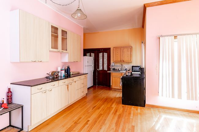 3107 N Harding Ave, Home with 12 bedrooms, 7 bathrooms and 4 parking in Chicago IL | Image 18