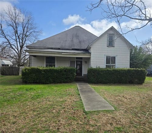 806 E Limestone Avenue, Mart, TX, 76664 | Card Image