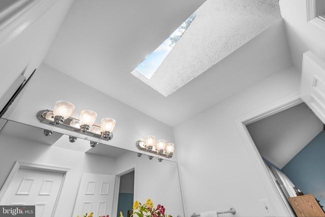 8 Botany Ct, House other with 4 bedrooms, 4 bathrooms and null parking in NORTH POTOMAC MD | Image 43