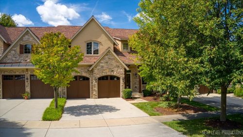 607 Bourbon Ln, Naperville, IL, 60565-4419 | Card Image