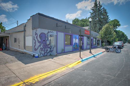 220 Ashland St S, Cambridge, MN, 55008-1517 | Card Image