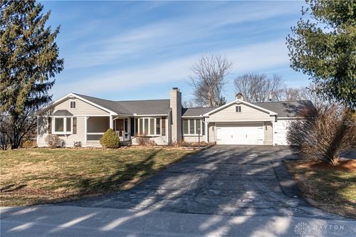 250 Helen Ave, Xenia, OH, 45385-1512 | Card Image