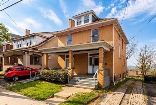 31 Perryview Ave, Pittsburgh, PA, 15214-1527 | Card Image