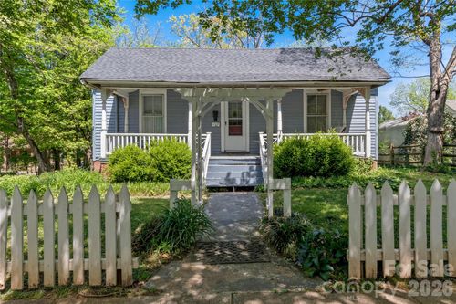 15 W Sprague Street, Winston-Salem, NC, 27127 | Card Image