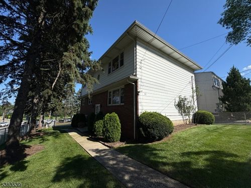 51 Pasadena Pl, Hawthorne, NJ, 07506-3413 | Card Image