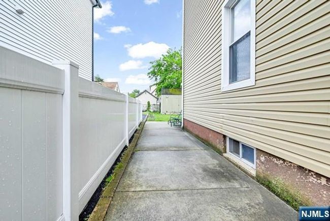 1ST - 90 Plauderville Ave, Home with 2 bedrooms, 1 bathrooms and null parking in Garfield NJ | Image 21