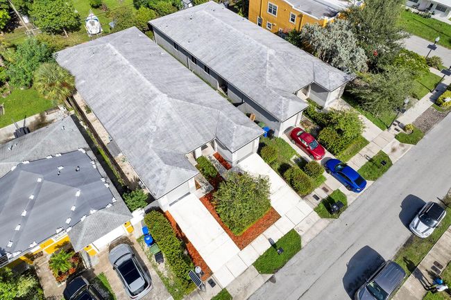 739 Nw 2 Nd Ave, Home with 3 bedrooms, 2 bathrooms and null parking in Fort Lauderdale FL | Image 20