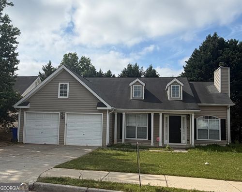 3020 Meadow Glen Pass, Fairburn, GA, 30213-4230 | Card Image