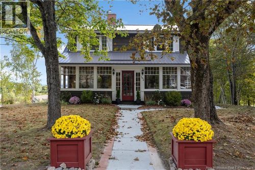 102 Woolastook Dr, Grand Bay-Westfield, NB, E5K1S4 | Card Image