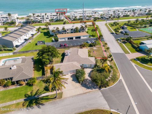 1905 Redwood Ave, Melbourne Beach, FL, 32951-2427 | Card Image