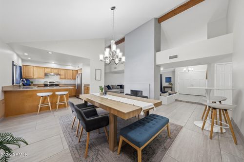 4350 E Winchcomb Dr, Phoenix, AZ, 85032-5452 | Card Image