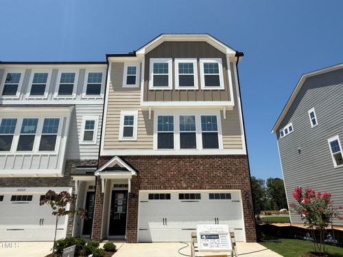 169-10011 Secluded Garden Dr, Apex, NC, 27523-8416 | Card Image