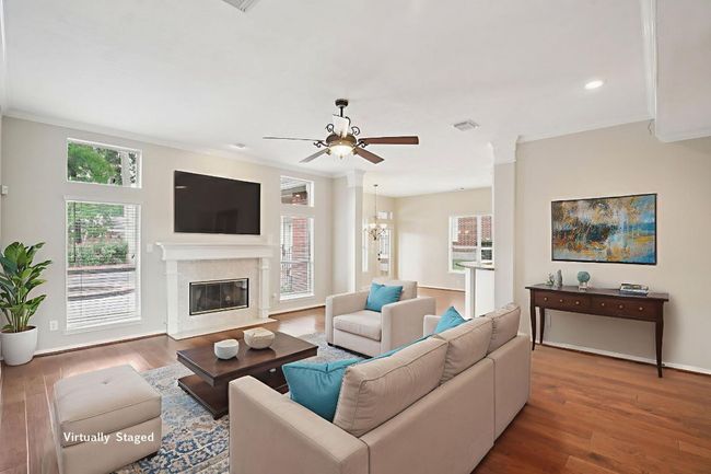 6611 Haughton Dr, House other with 4 bedrooms, 3 bathrooms and 3 parking in Spring TX | Image 8