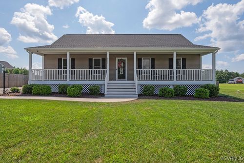 8622 Rock Cedar Rd, New Kent, VA, 23124-3028 | Card Image