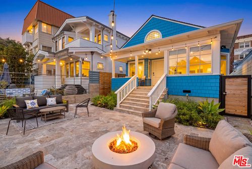 24 Dudley Ave, Venice, CA, 90291-2405 | Card Image