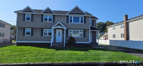 230 Oakland Ave, New Britain, CT, 06053-2339 | Card Image