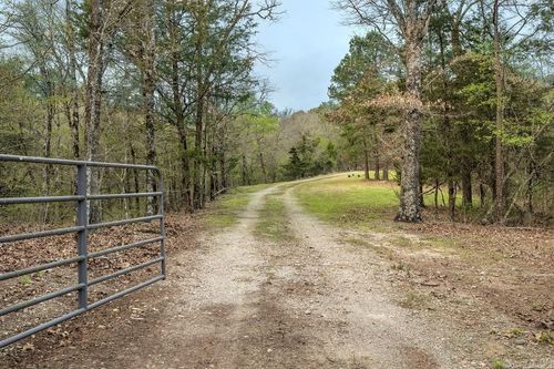 217 Ridgeline Dr, Jessieville, AR, 71949-9313 | Card Image