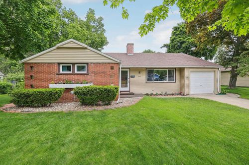 219 Summit St, Portage, WI, 53901-1540 | Card Image