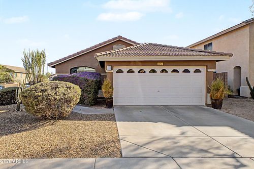 2253 E Heston Dr, Phoenix, AZ, 85024-7589 | Card Image