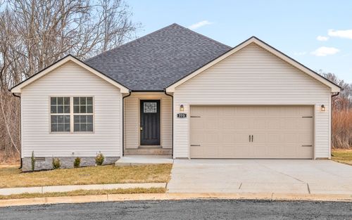 318 Tisha Ct, Clarksville, TN, 37042-1240 | Card Image