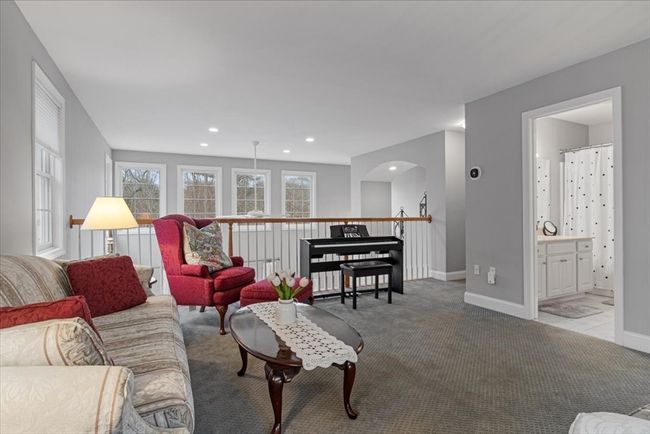 4 - 4 Rose Court Way, Condo with 3 bedrooms, 4 bathrooms and 2 parking in East Walpole MA | Image 21