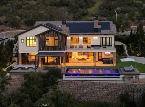 2775 Calbourne Ln, Westlake Village, CA, 91361-5047 | Card Image