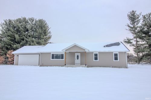 400 S 865 E, Knox, IN, 46534-8760 | Card Image