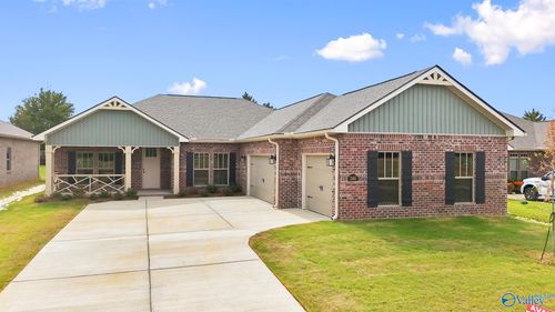 240 Emma Harris Cir, Madison, AL, 35756-3834 | Card Image