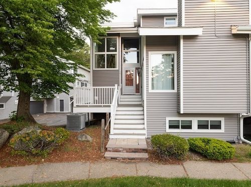 76-255 North Rd, Chelmsford, MA, 01824-1404 | Card Image