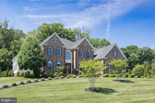1678 Hunting Crest Way, VIENNA, VA, 22182-1563 | Card Image