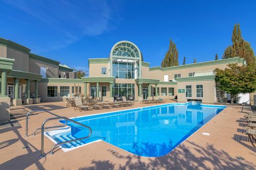309-13888 70 Ave, Surrey, BC, V3W0R8 | Card Image