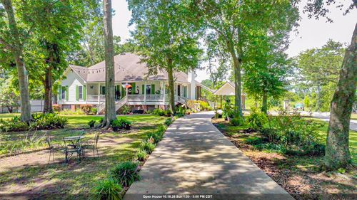 10250 Highway 182, Franklin, LA, 70538-7366 | Card Image