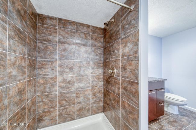 6640 Creekhead Cove Ln, House other with 4 bedrooms, 4 bathrooms and 2 parking in Knoxville TN | Image 30