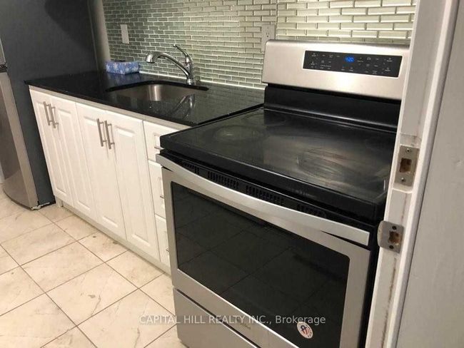 LOWER - 2077 Brock Rd, House attached with 1 bedrooms, 1 bathrooms and 1 parking in Pickering ON | Image 5