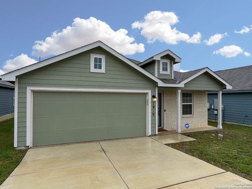 1919 Fieldfare, New Braunfels, TX, 78130-0090 | Card Image