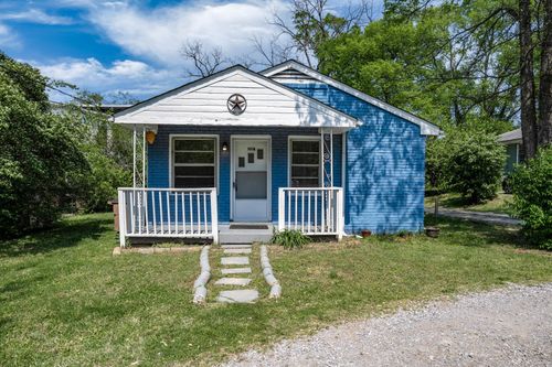 a-905 Thomas Ave, Nashville, TN, 37216-3025 | Card Image