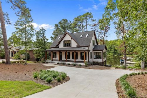 135 Lake Forest Dr Sw, Pinehurst, NC, 28374-9407 | Card Image