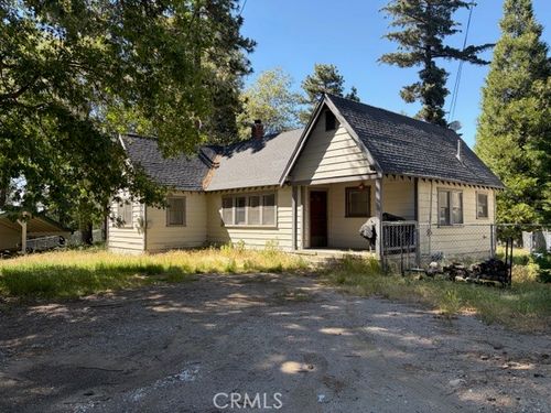 22228 Forest Dr, Cedarpines Park, CA, 92322-0121 | Card Image
