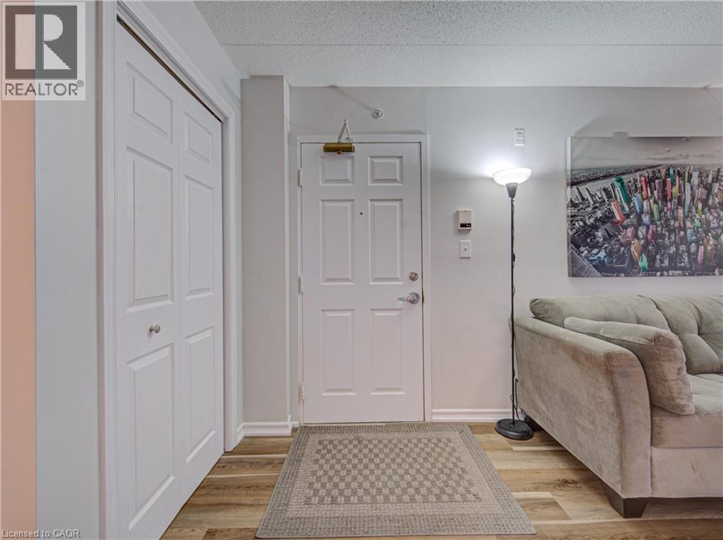 Residential in Oakville 5