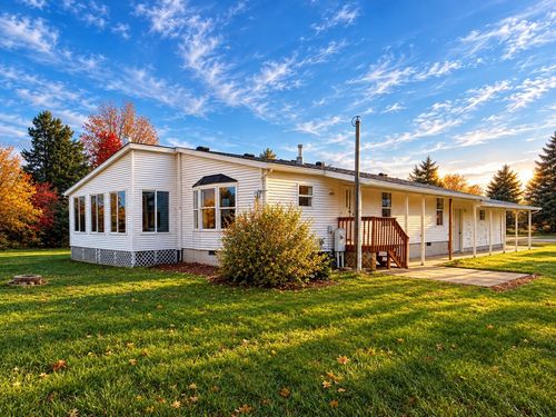 600 170th St, Osceola, WI, 54020-4706 | Card Image