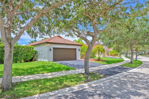 1270 Majesty Ter, Weston, FL, 33327-2311 | Card Image